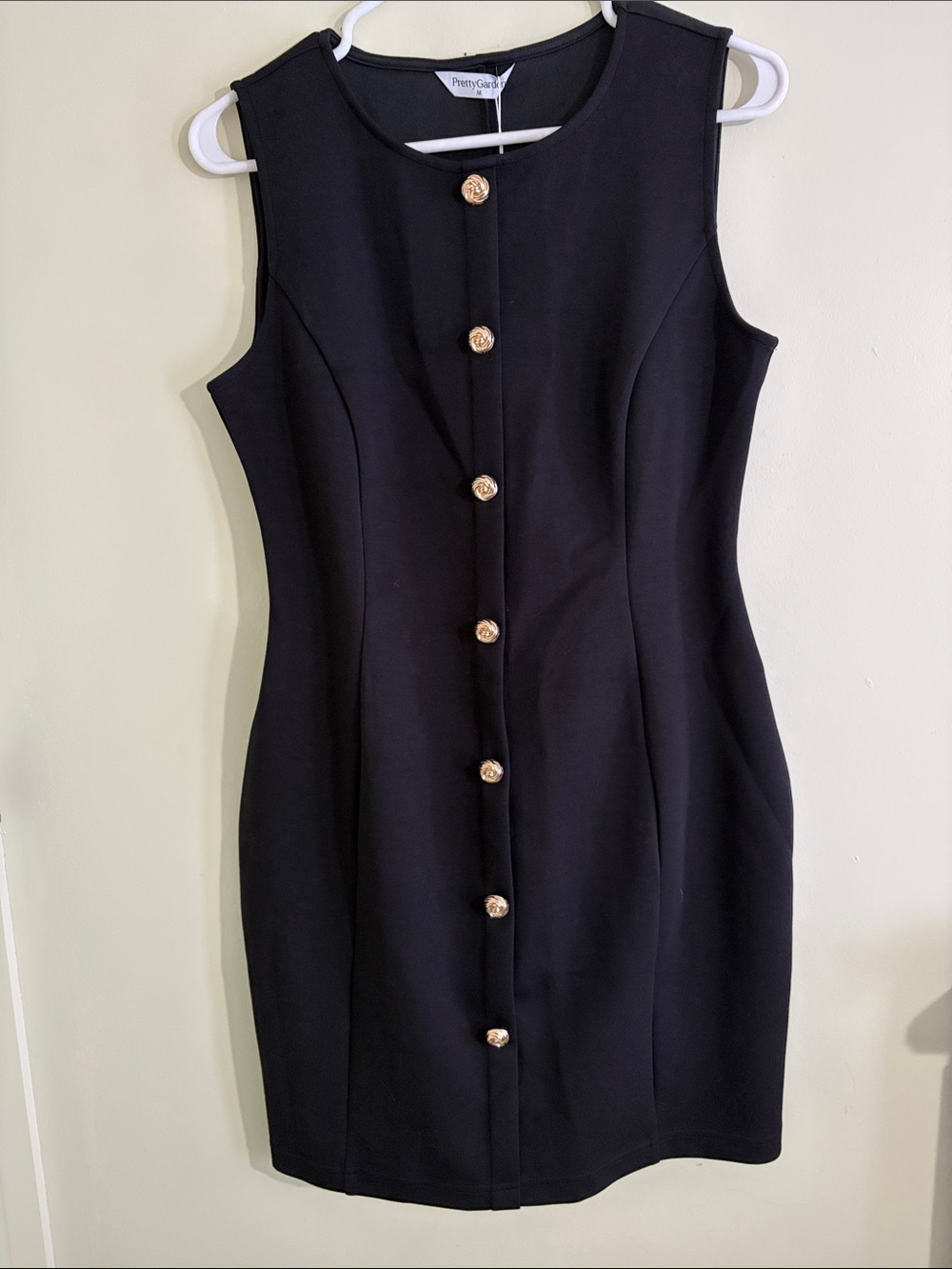 Pretty Garden Black Sleeveless Button-Front Mini Dress
